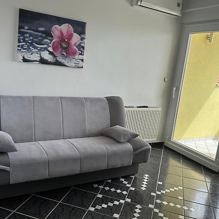 Apartments Jareb Tribalj Eksteriør billede